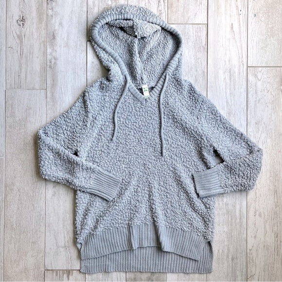 GreenTea Tops - Green tea | grey pull over hoodie